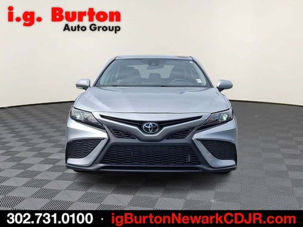 Used 2024 Toyota Camry SE Sedan