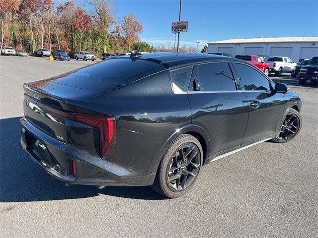 2025 Kia K4 GT-Line Turbo photo 4