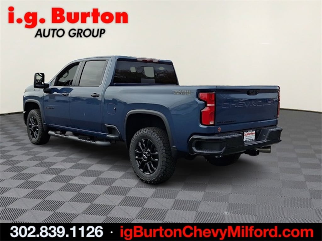 New 2026 Chevrolet Silverado 3500 HD LT Truck Crew Cab