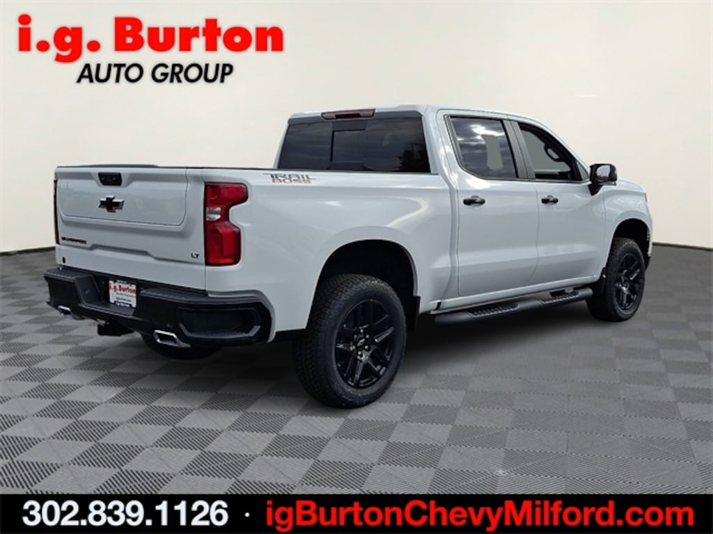 New 2026 Chevrolet Silverado 1500 LT Trail Boss Truck Crew Cab