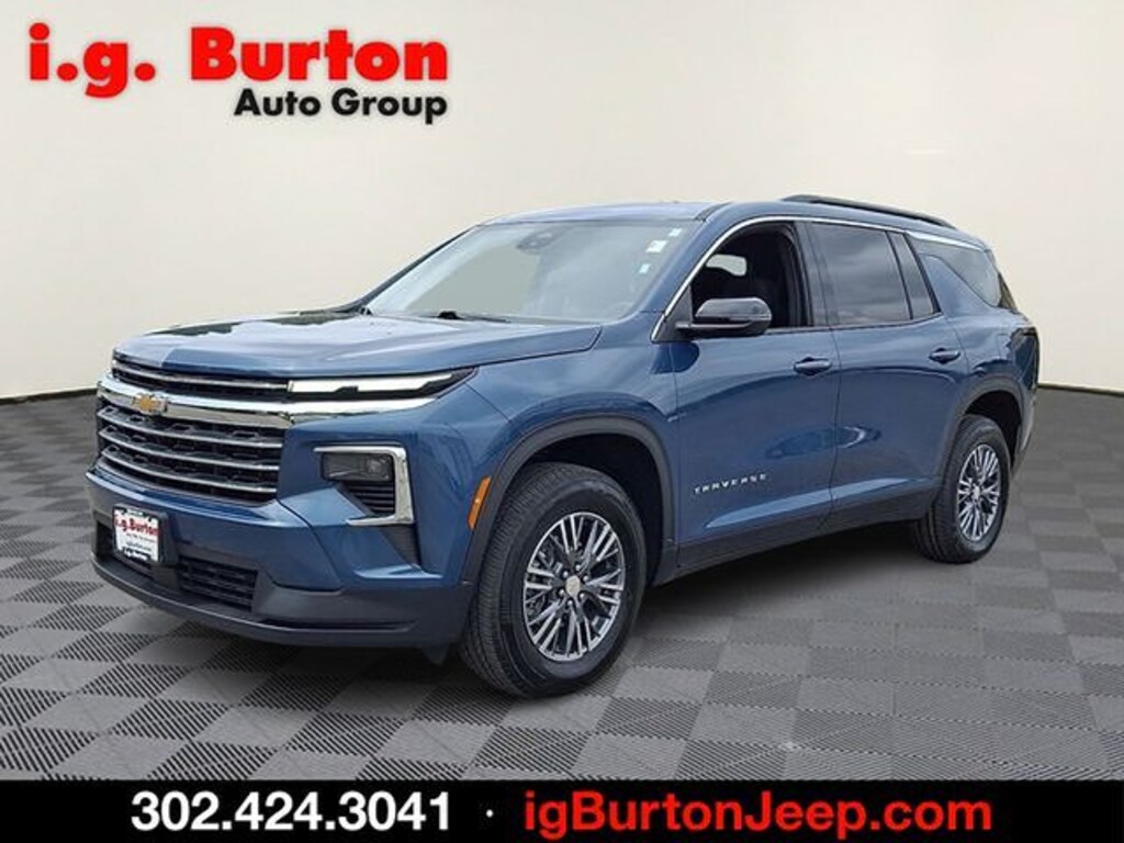 Used 2026 Chevrolet Traverse LT SUV