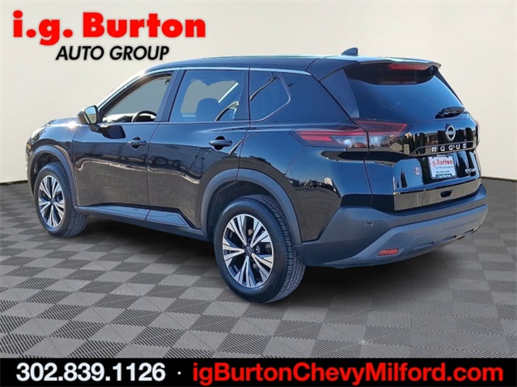 Used 2023 Nissan Rogue SV SUV