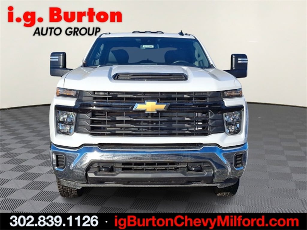 New 2024 Chevrolet Silverado 3500 HD Chassis Cab Work Truck Truck Crew Cab