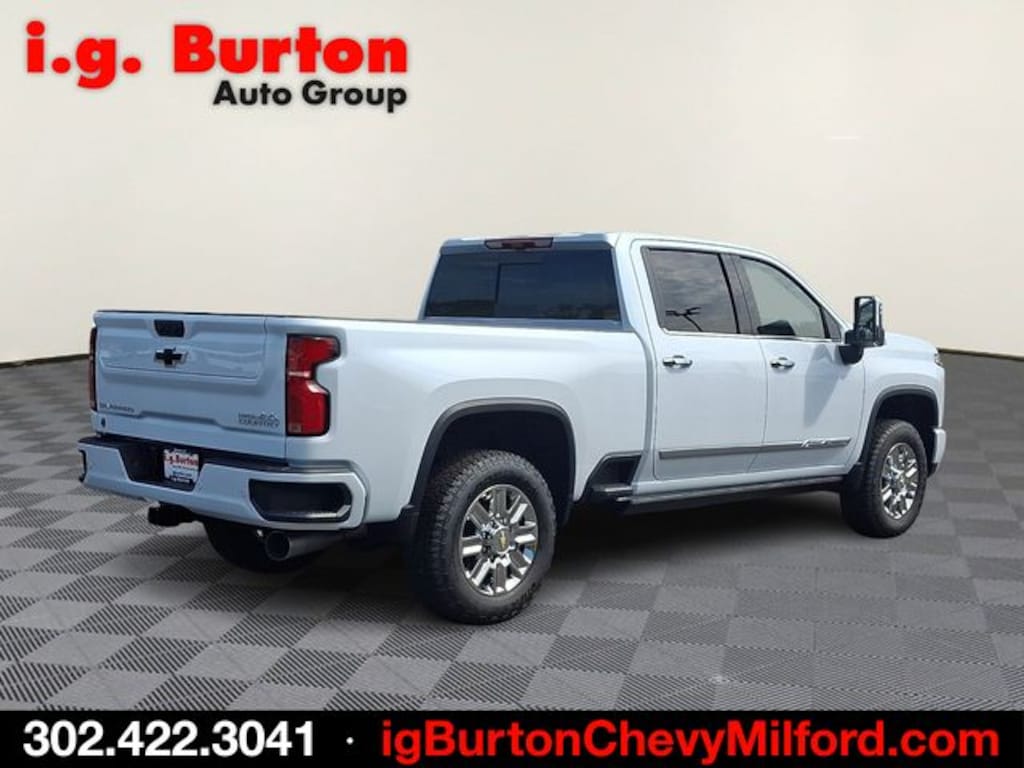 New 2026 Chevrolet Silverado 2500 HD High Country Truck Crew Cab