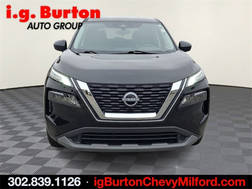 Used 2023 Nissan Rogue S SUV