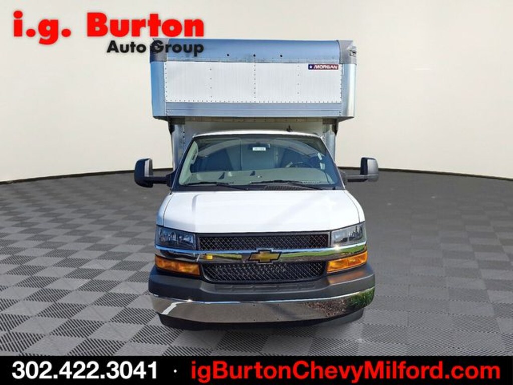 New 2024 Chevrolet Express Cutaway 4500 Truck