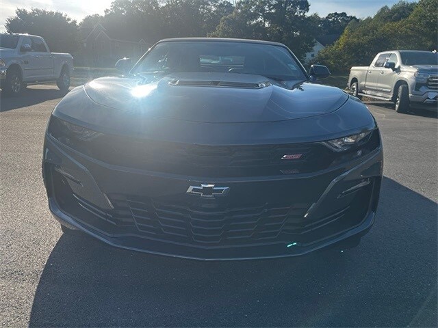 2019 Chevrolet Camaro SS photo 2