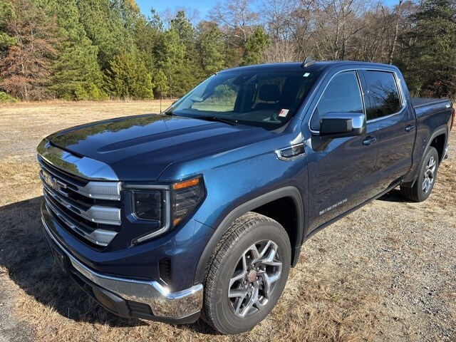 2023 Gmc Sierra 1500 SLE photo 3