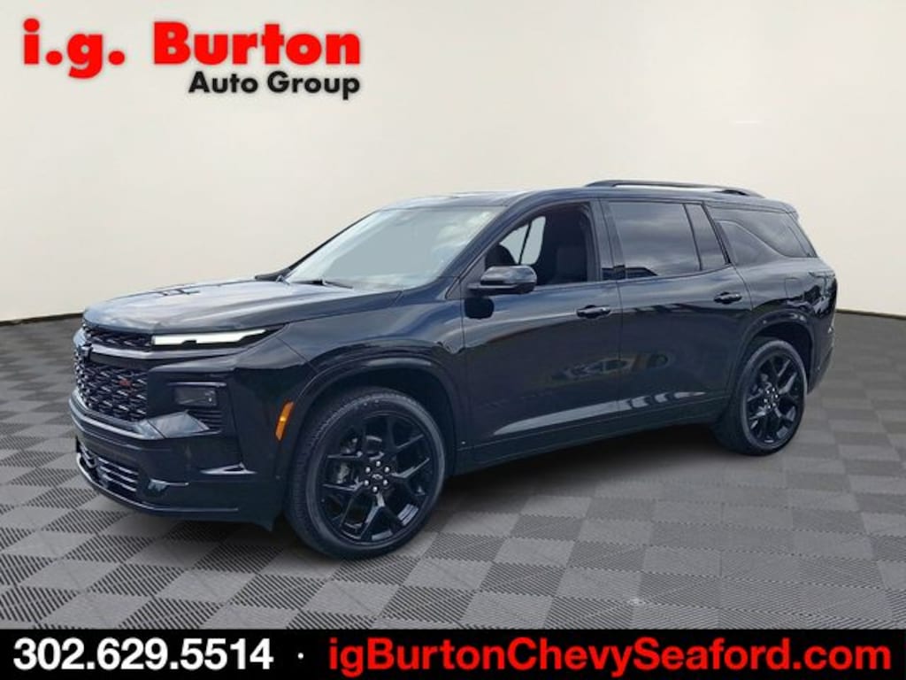 Used 2025 Chevrolet Traverse RS SUV