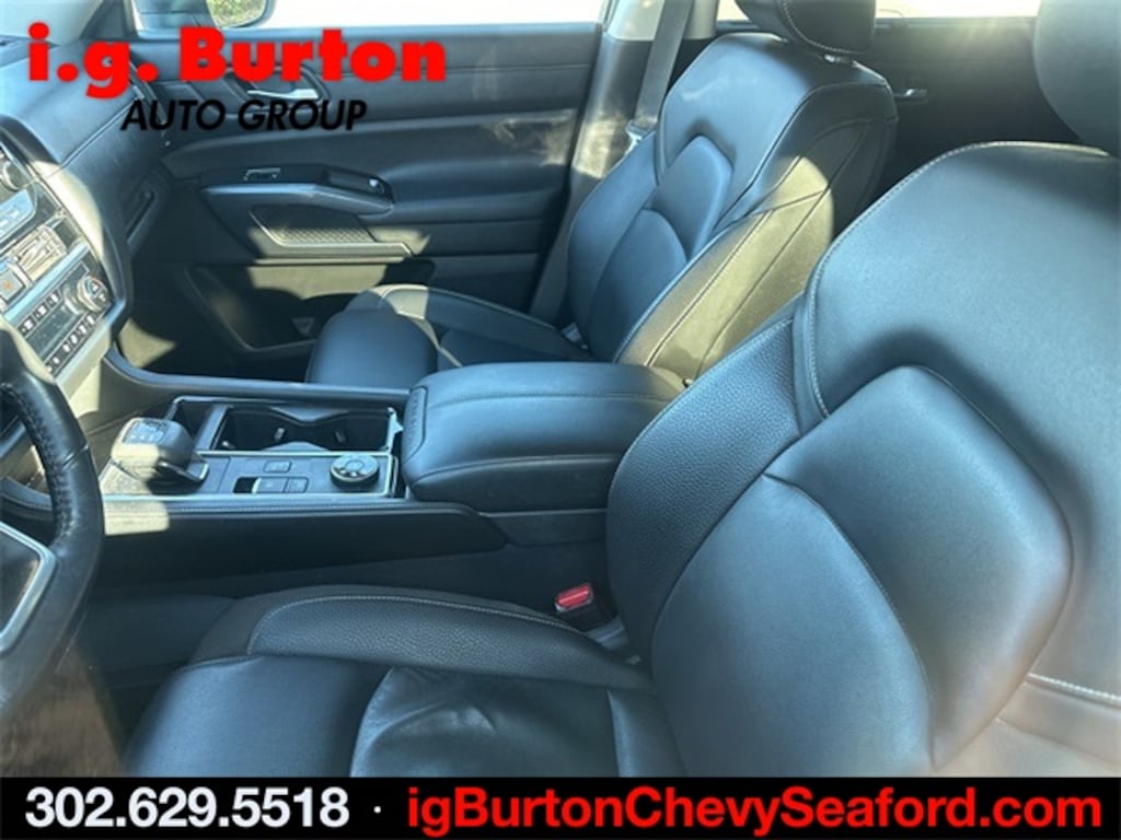 Used 2023 Nissan Pathfinder SL SUV