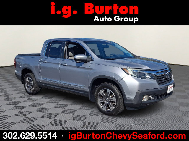 Lunar Silver Metallic 2019 Honda Ridgeline Pickup Truck All-Wheel Drive 6-Speed Automatic