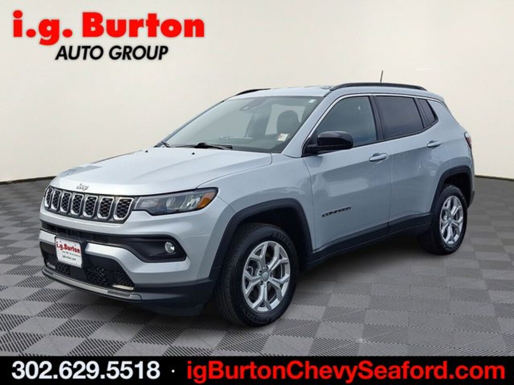 Used 2024 Jeep Compass Latitude SUV