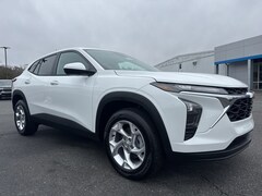 2026 Chevrolet Trax LS SUV