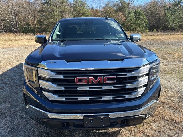 2023 Gmc Sierra 1500 SLE photo 2