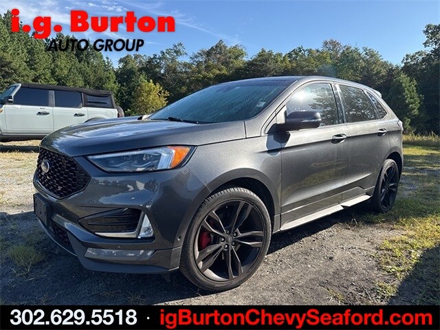 2019 Ford Edge ST photo 2