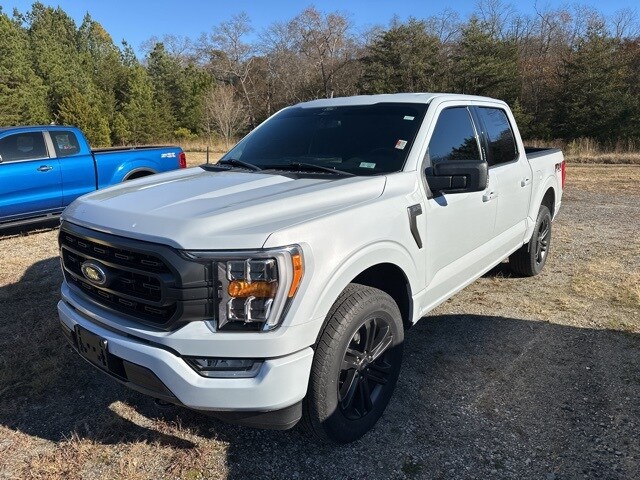 2022 Ford F-150 XLT photo 3