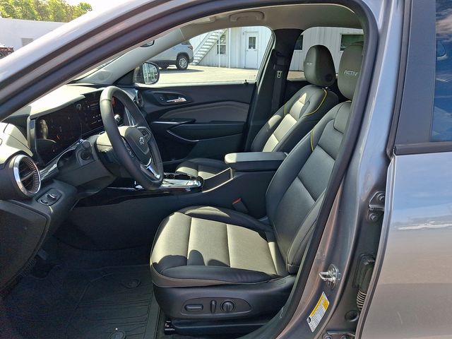 2025 Chevrolet Trax Activ - Photo 12