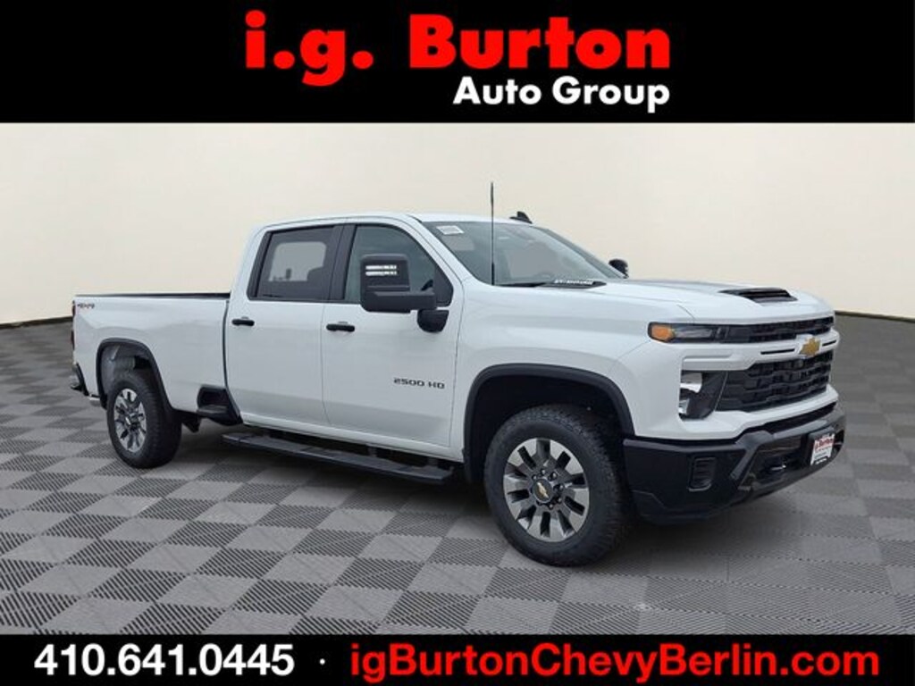 New 2026 Chevrolet Silverado 2500HD Custom Truck Crew Cab