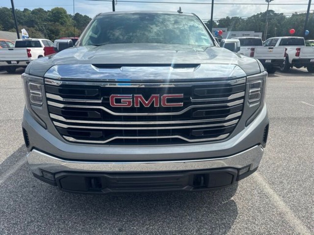 Used 2025 GMC Sierra 1500 SLT Truck