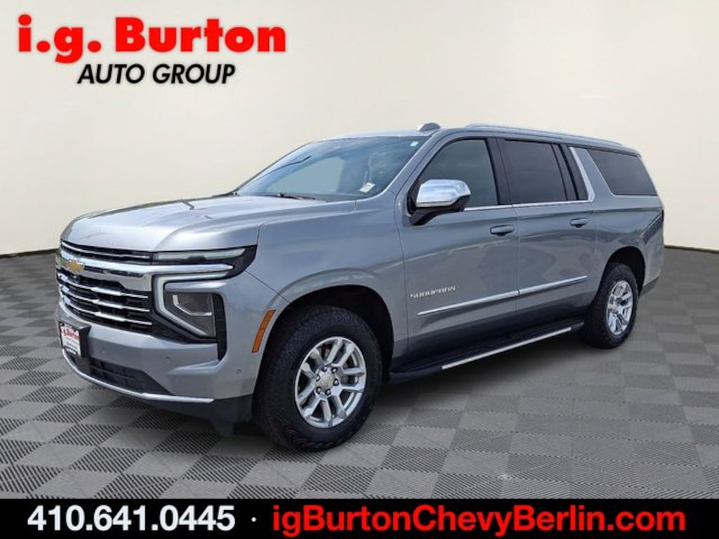 Used 2025 Chevrolet Suburban LT SUV