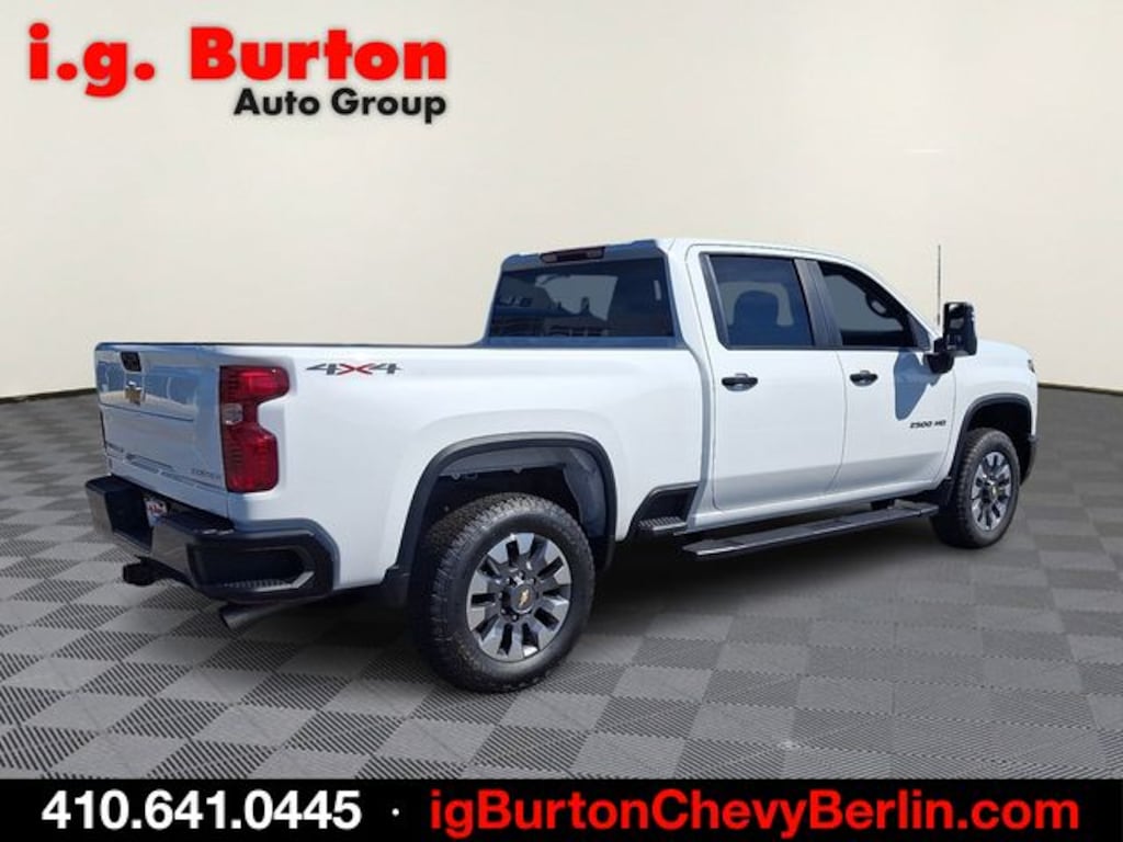 New 2026 Chevrolet Silverado 2500HD Custom Truck Crew Cab