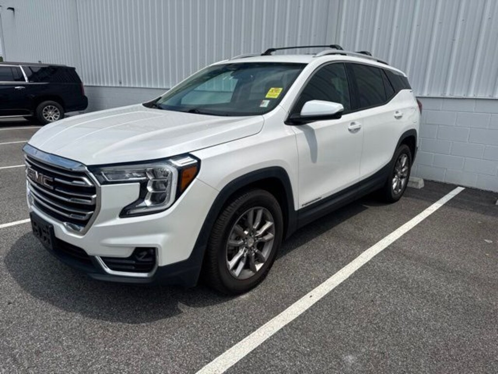 Used 2022 GMC Terrain SLT SUV
