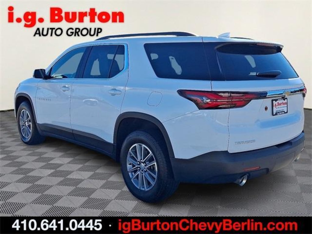 Certified 2022 Chevrolet Traverse LT Cloth SUV