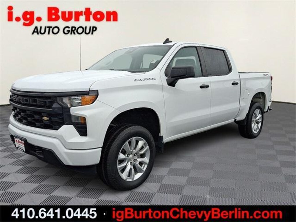 Used 2023 Chevrolet Silverado 1500 Custom