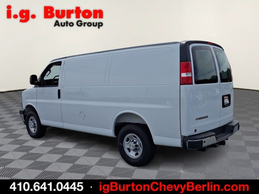 New 2026 Chevrolet Express 2500 Work Van Van Cargo Van