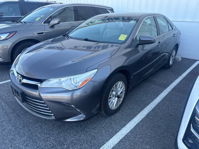 Used 2017 Toyota Camry LE Sedan