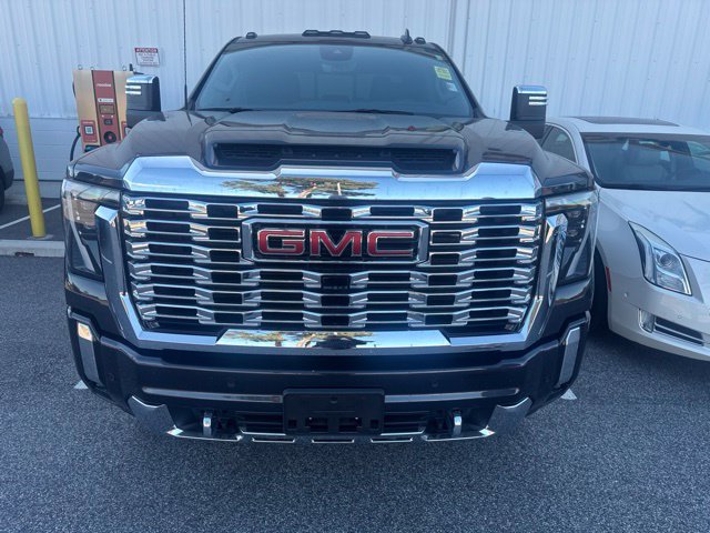 Used 2025 GMC Sierra 2500HD Denali Truck