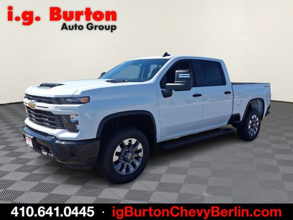 New 2026 Chevrolet Silverado 2500HD Custom Truck Crew Cab