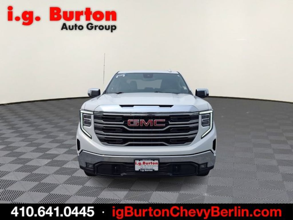 Used 2025 GMC Sierra 1500 SLT Truck