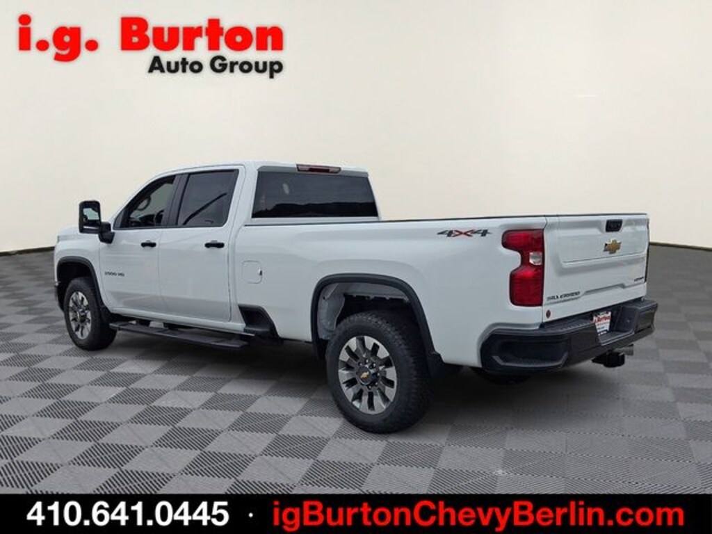 New 2026 Chevrolet Silverado 2500HD Custom Truck Crew Cab