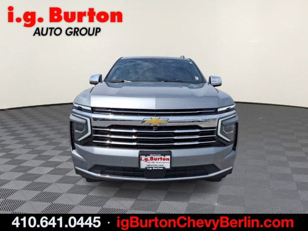 Used 2025 Chevrolet Suburban LT SUV