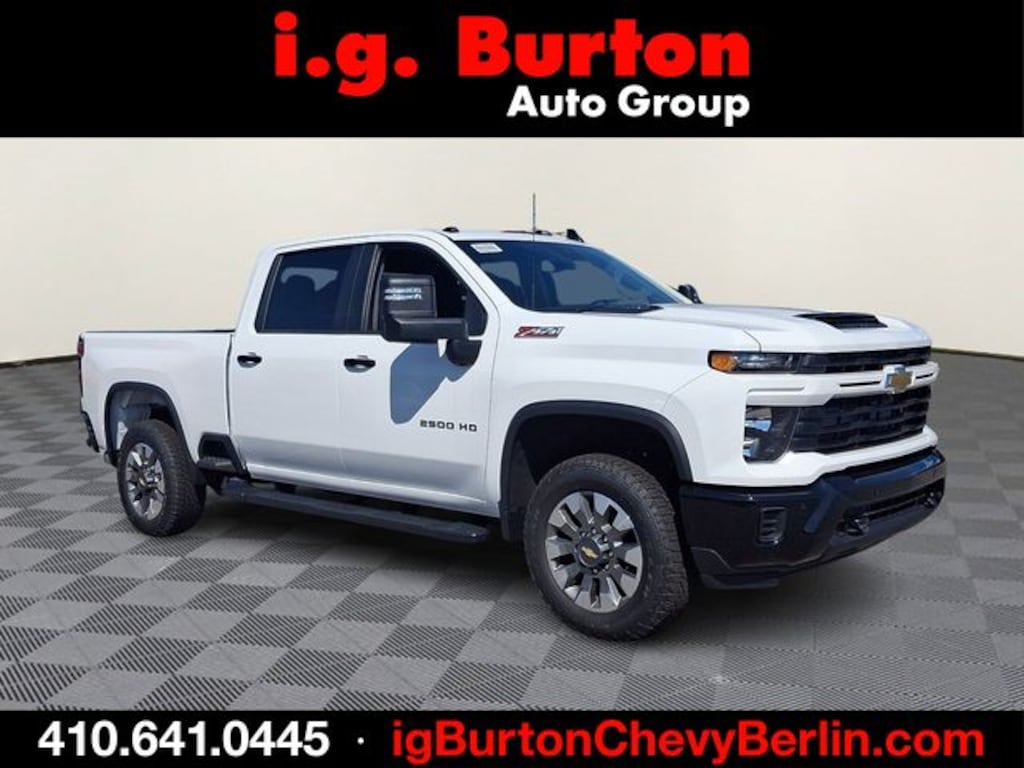 New 2026 Chevrolet Silverado 2500HD Custom Truck Crew Cab