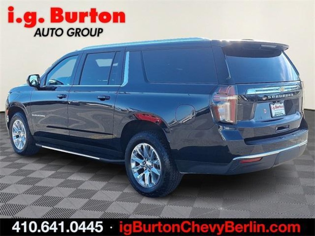 Used 2023 Chevrolet Suburban LT SUV