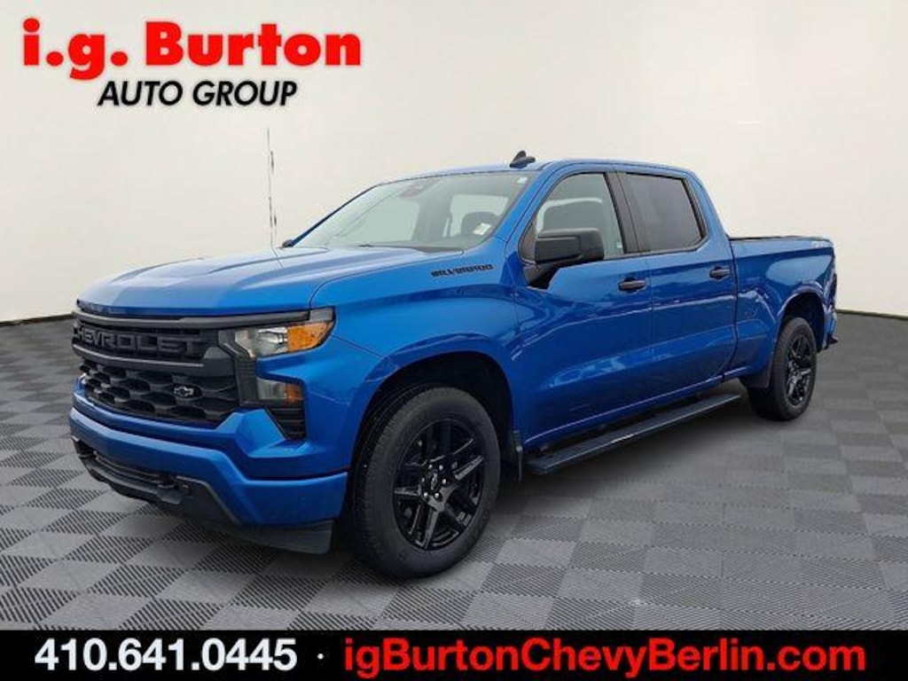 Used 2023 Chevrolet Silverado 1500 Custom