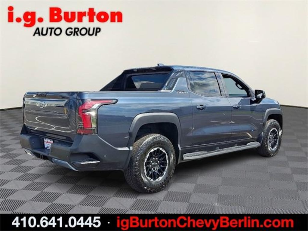 New 2026 Chevrolet Silverado EV Trail Boss - Extended Range Truck Crew Cab