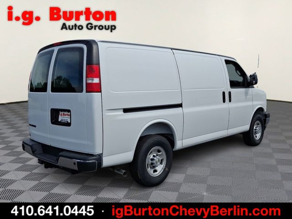 New 2026 Chevrolet Express 2500 Work Van Van Cargo Van