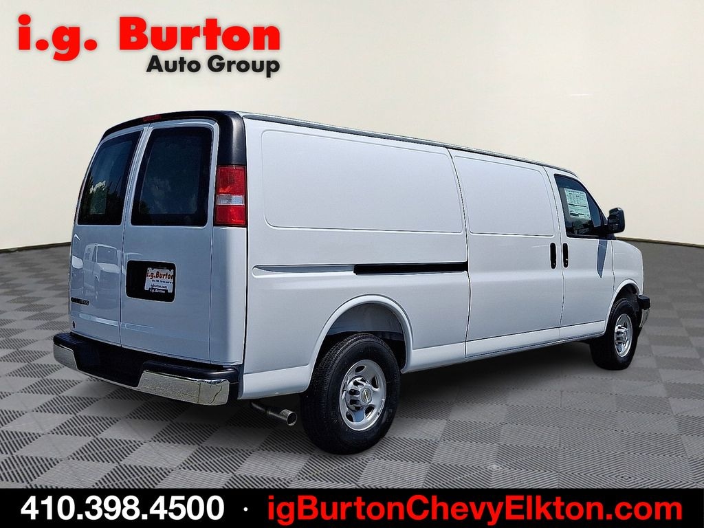 New 2026 Chevrolet Express 2500 Work Van Cargo Van