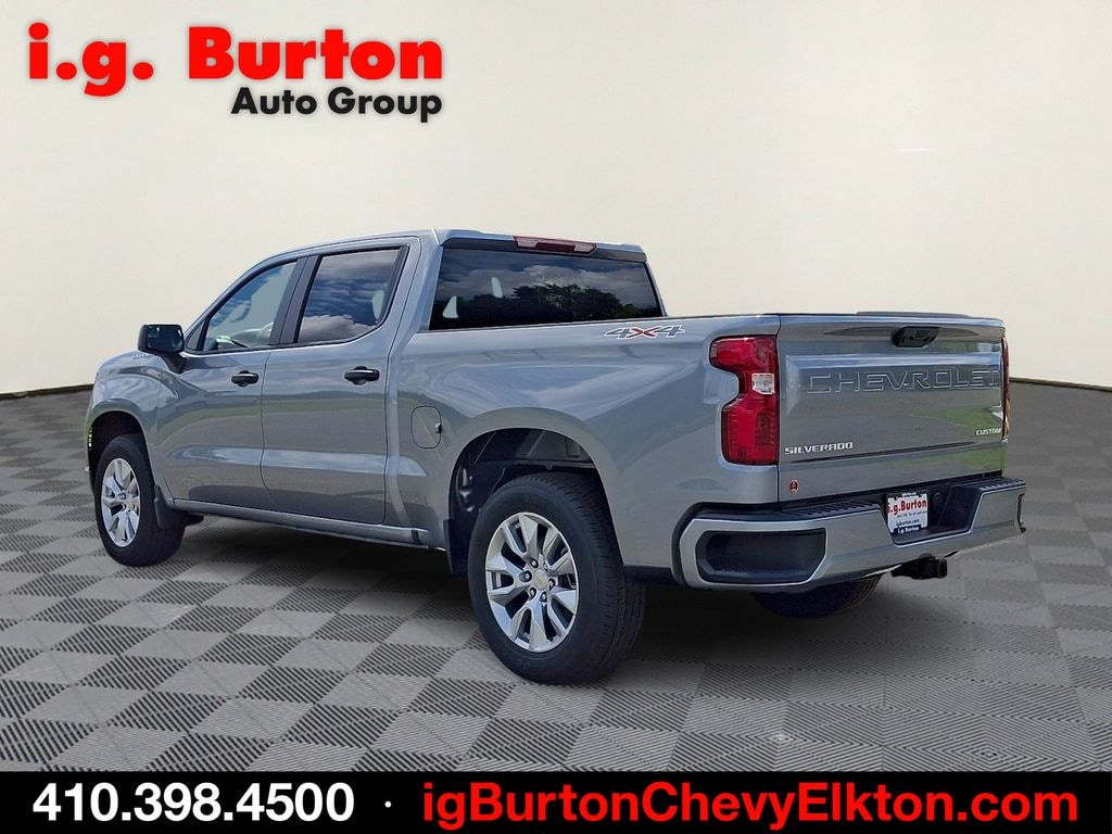 New 2026 Chevrolet Silverado 1500 Custom Truck