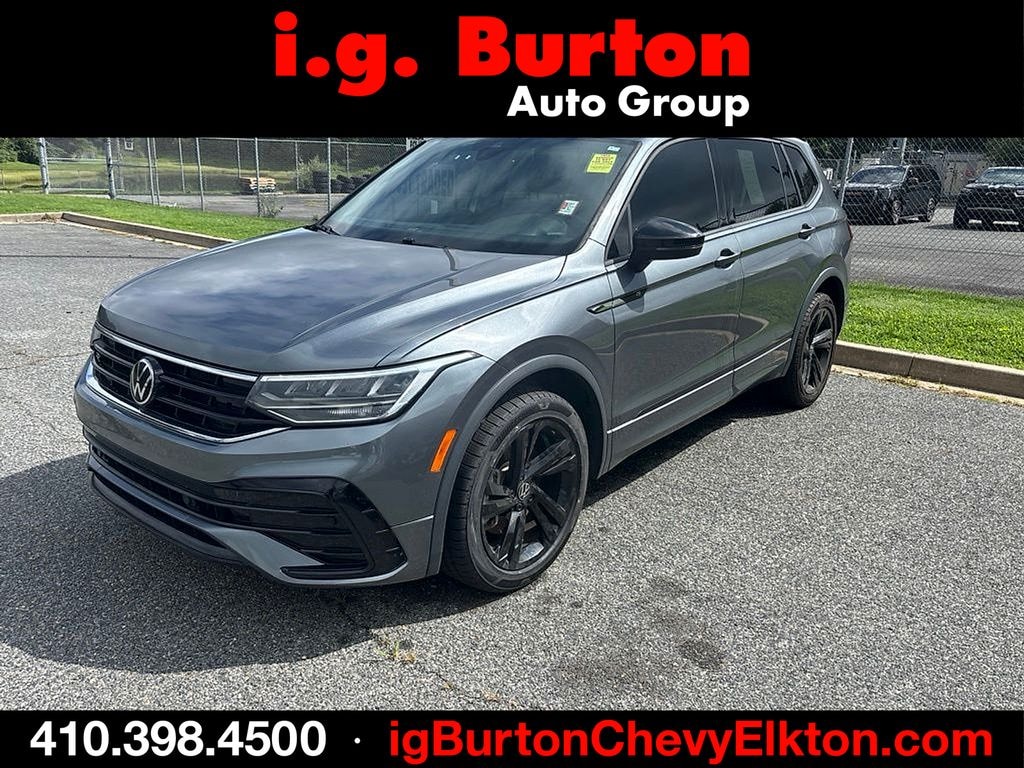 Used 2023 Volkswagen Tiguan 2.0T SE R-Line Black SUV