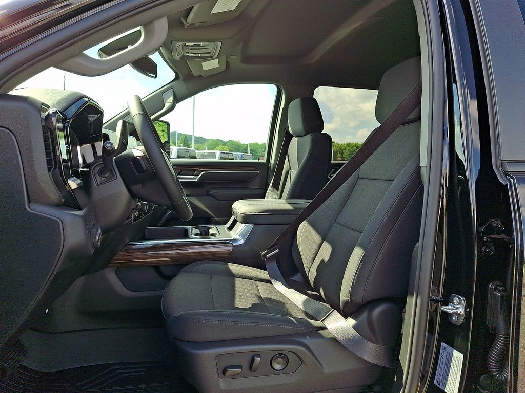 2026 Chevrolet Silverado 2500 HD LT - Photo 9