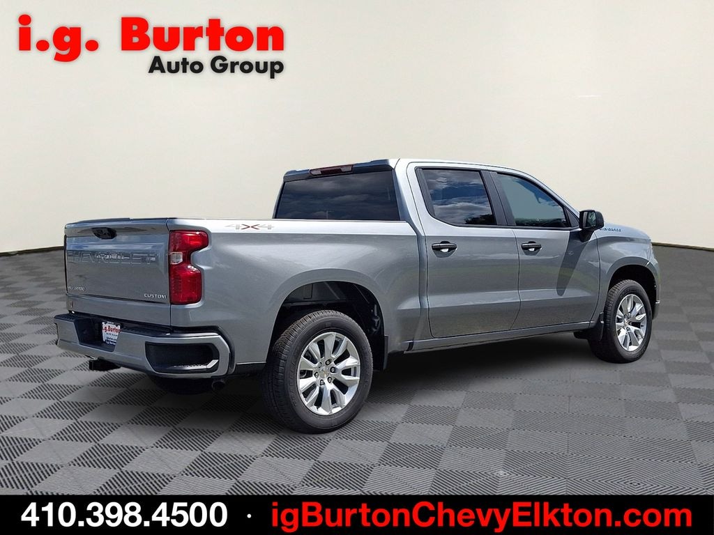 New 2026 Chevrolet Silverado 1500 Custom Truck