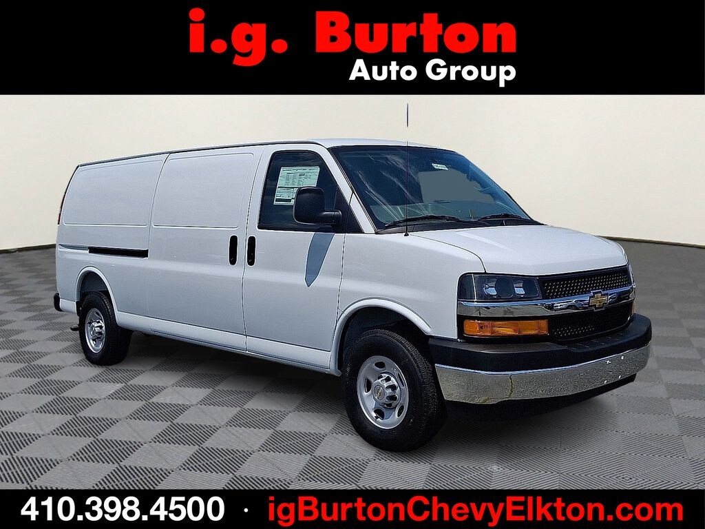 New 2026 Chevrolet Express 2500 Work Van Cargo Van