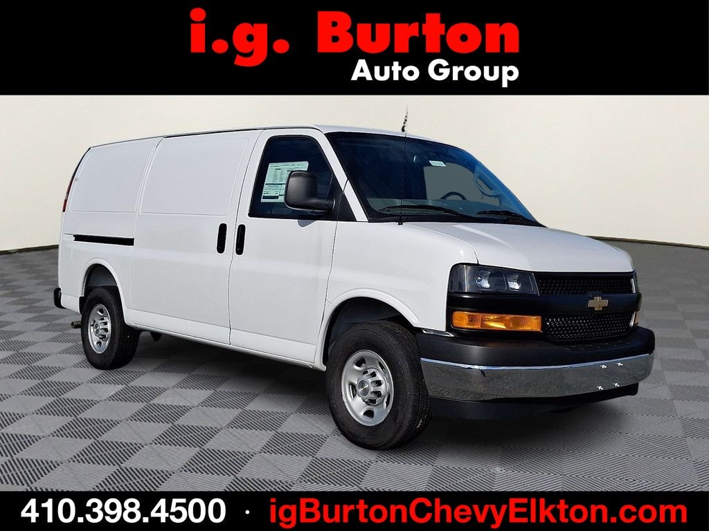 New 2026 Chevrolet Express 2500 Work Van Cargo Van