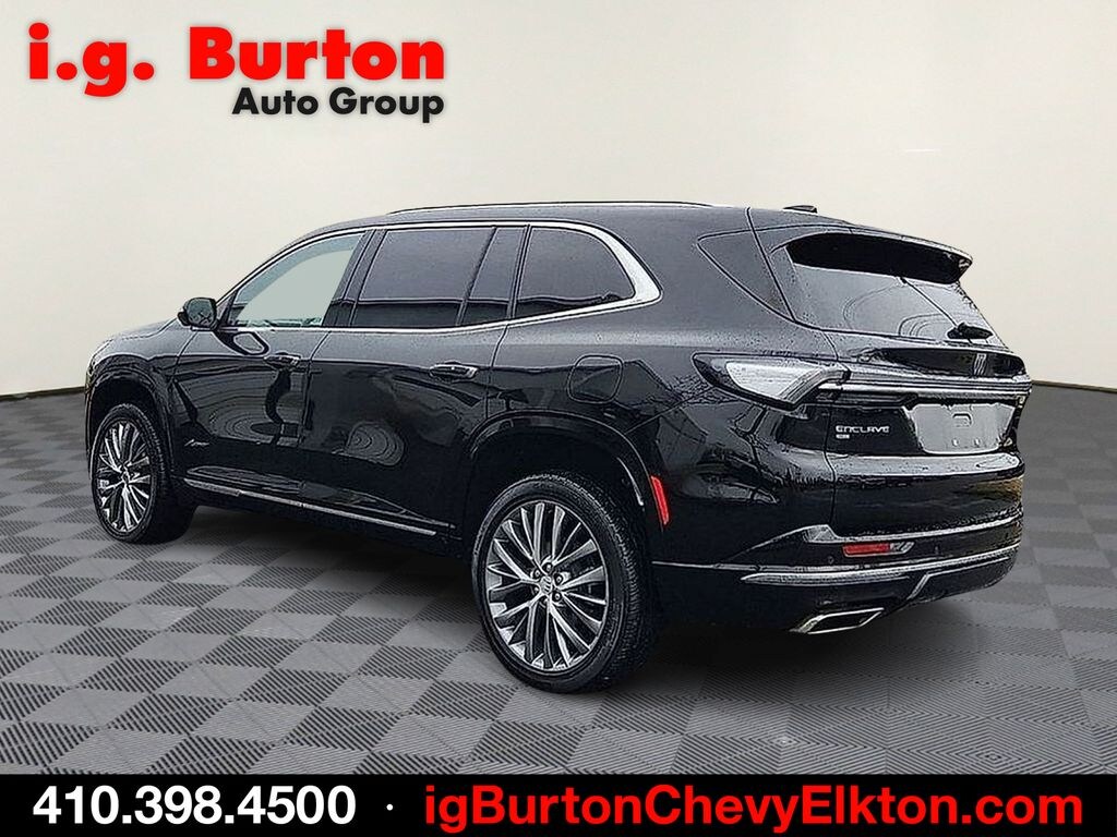 Used 2025 Buick Enclave Avenir SUV