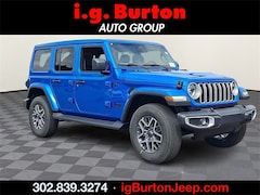 2025 Jeep Wrangler 4-DOOR SAHARA Sport Utility