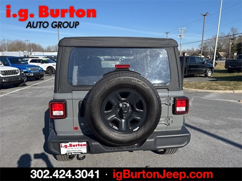 Used 2021 Jeep Wrangler Unlimited Sport SUV